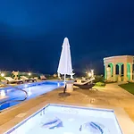Luxury Beachfront With A Pool Prázdninový dům Agia Marina (Northern Cyprus)
