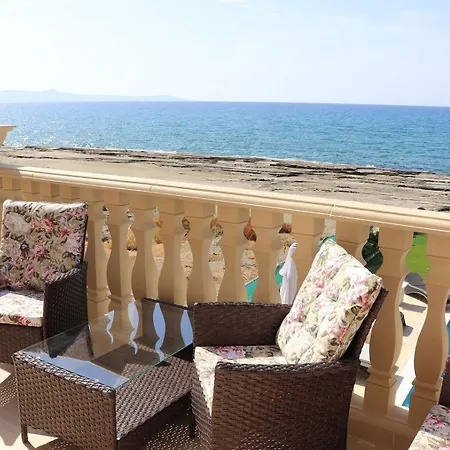 Holiday home Luxury Beachfront With A Pool