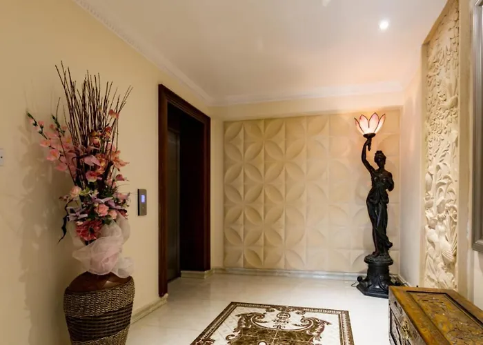 Luxury Beachfront With A Pool 別荘 *