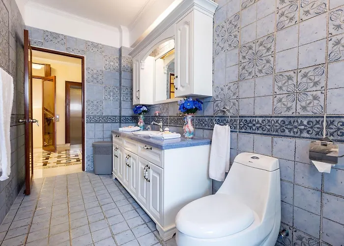 度假居 Luxury Beachfront With A Pool