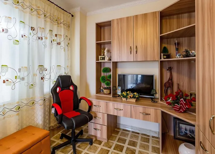 Luxury Beachfront With A Pool 度假居 Agia Marina (Northern Cyprus)