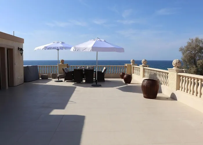 Luxury Beachfront With A Pool * Ayia Marina